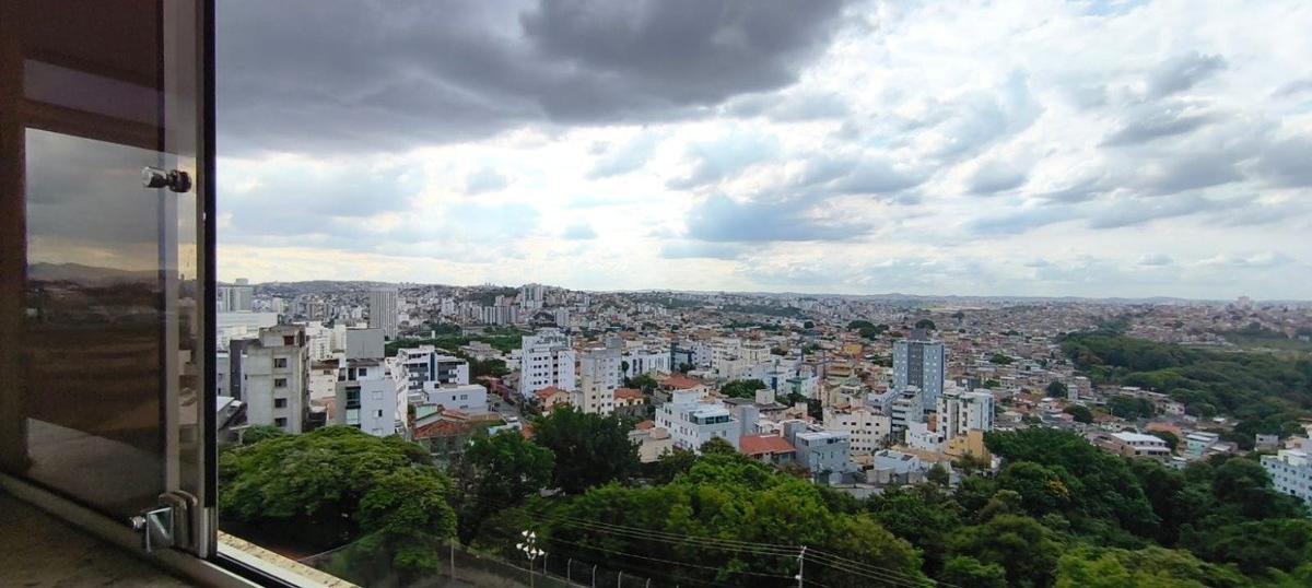 Cobertura, São Marcos, 4 Quartos, 4 Vagas, 2 Suítes
