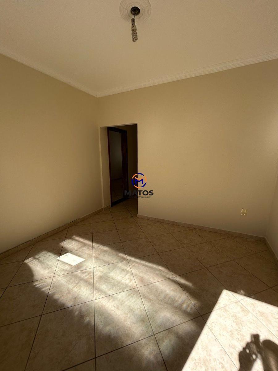 Casa, São Benedito, 3 Quartos, 3 Vagas, 1 Suíte