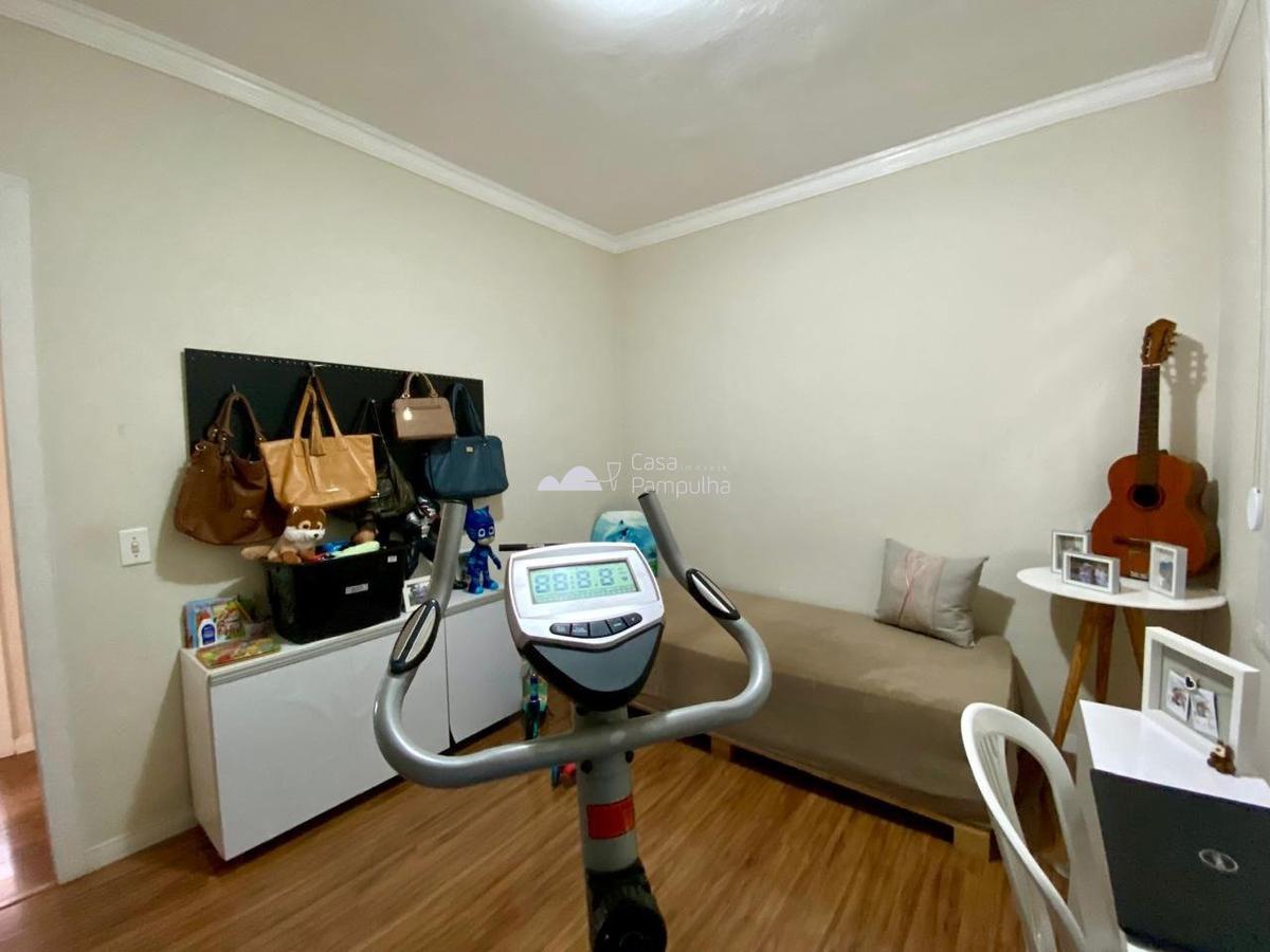 Casa, Planalto, 4 Quartos, 3 Vagas, 1 Suíte