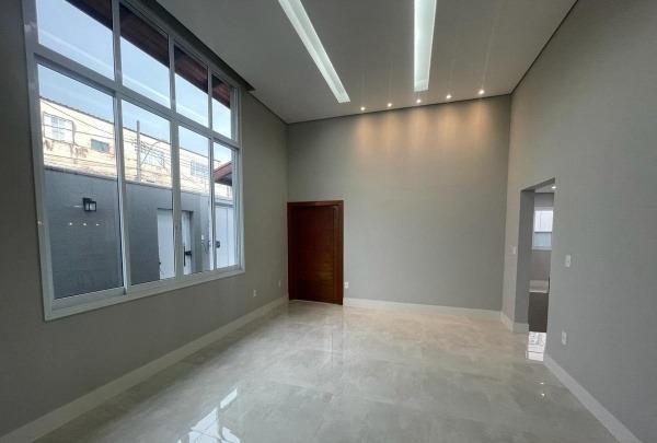 Casa, Campos Elíseos, 4 Quartos, 5 Vagas, 2 Suítes