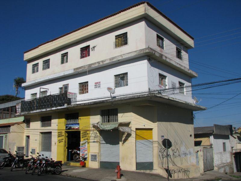 Prédio, Saudade, 6 Quartos, 0 Vaga