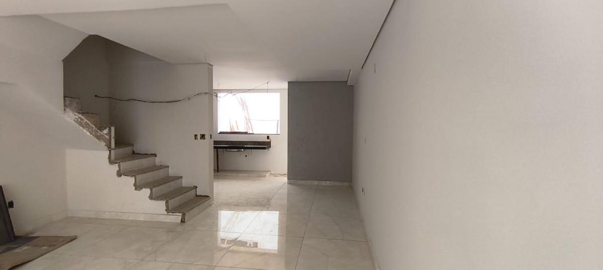 Casa, Santa Mônica, 3 Quartos, 2 Vagas, 1 Suíte