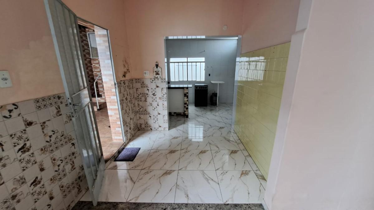 Casa, Santa Inês, 3 Quartos, 4 Vagas, 1 Suíte