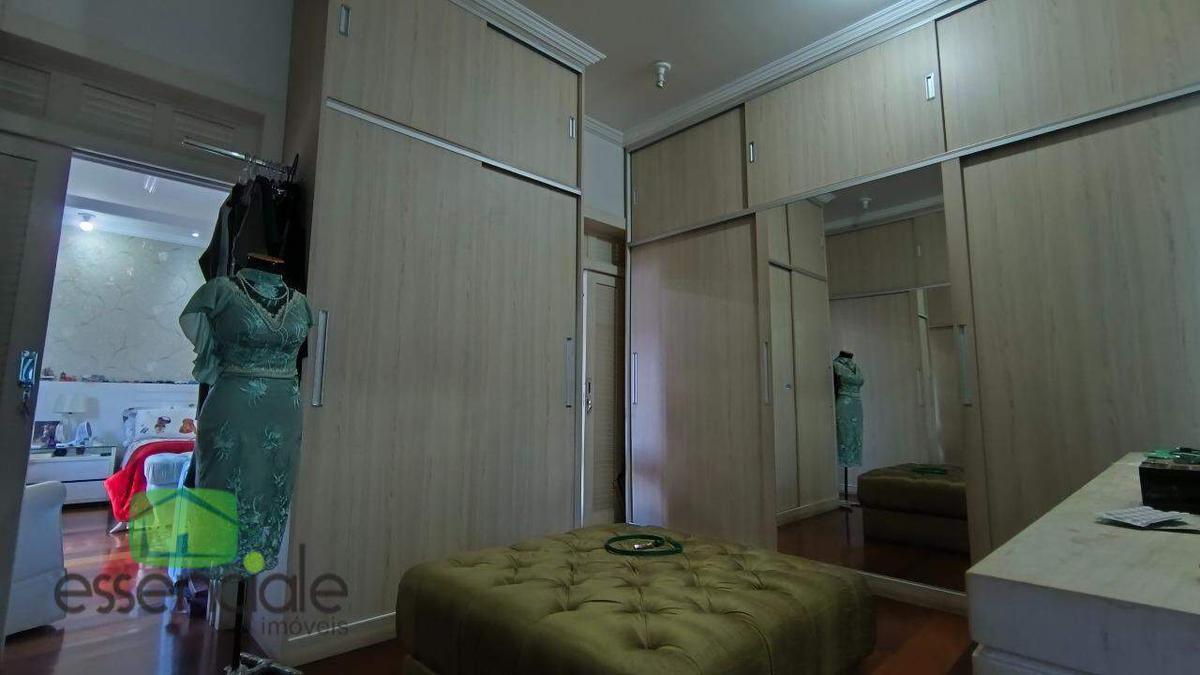 Casa, Novo Eldorado, 4 Quartos, 2 Vagas, 2 Suítes