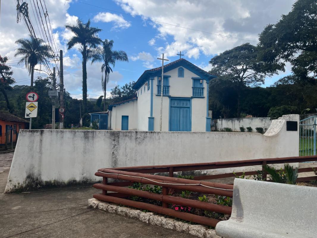 Casa, São Sebastião das Águas Claras, 5 Quartos, 6 Vagas, 4 Suítes