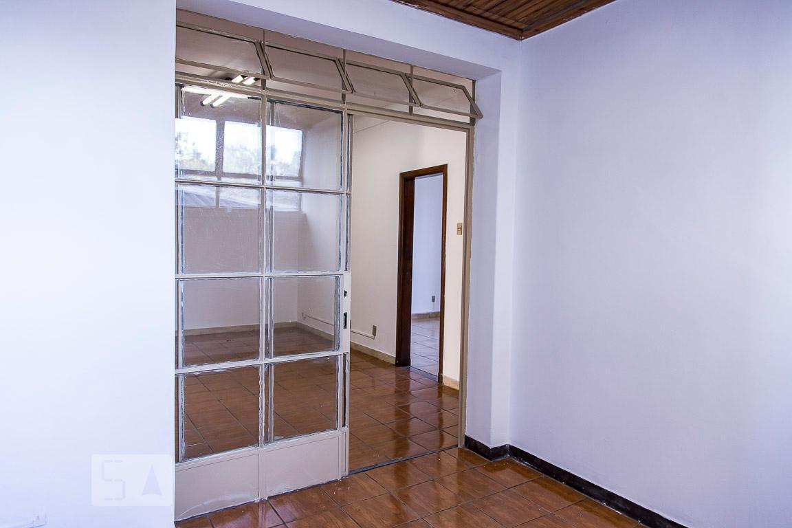 Conjunto de Salas, Barro Preto