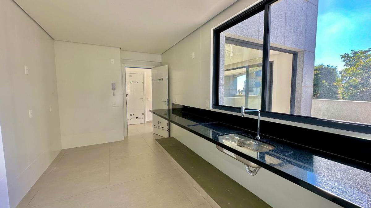 Apartamento, Sion, 4 Quartos, 4 Vagas, 2 Suítes
