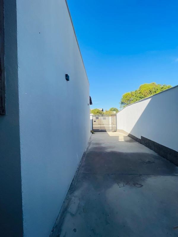 Casa, Centro, 2 Quartos, 3 Vagas
