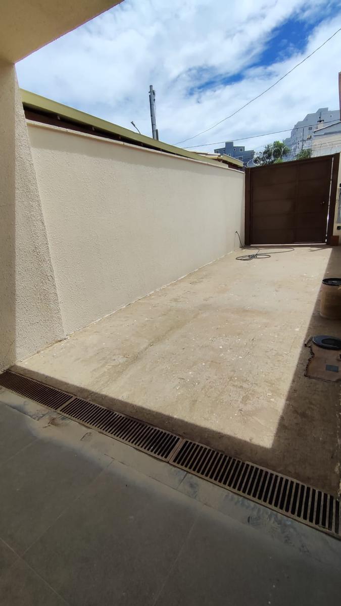 Casa, Vale das Orquídeas, 3 Quartos, 2 Vagas, 1 Suíte