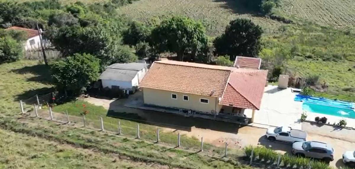 Fazenda, Zona Rural, 2 Quartos, 0 Vaga, 2 Suítes