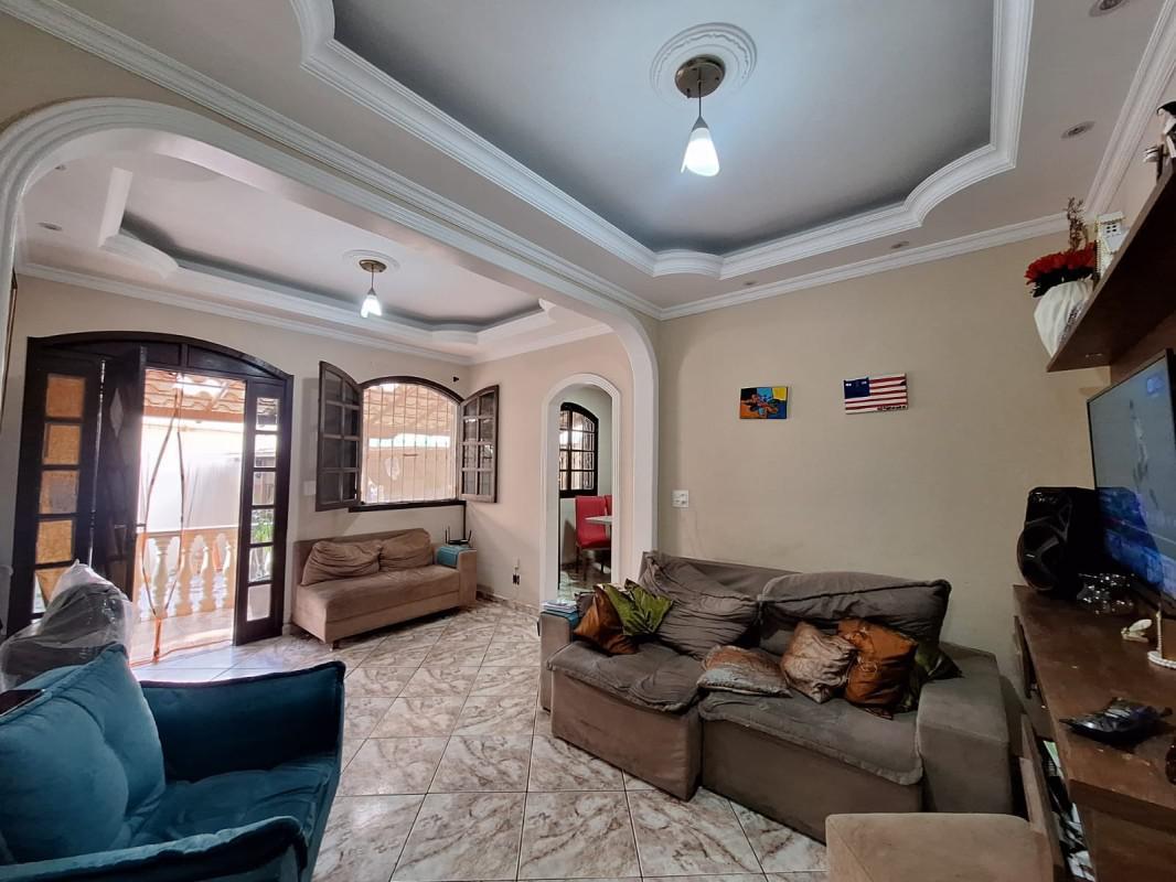 Casa, Jardim Riacho das Pedras, 3 Quartos, 4 Vagas, 1 Suíte