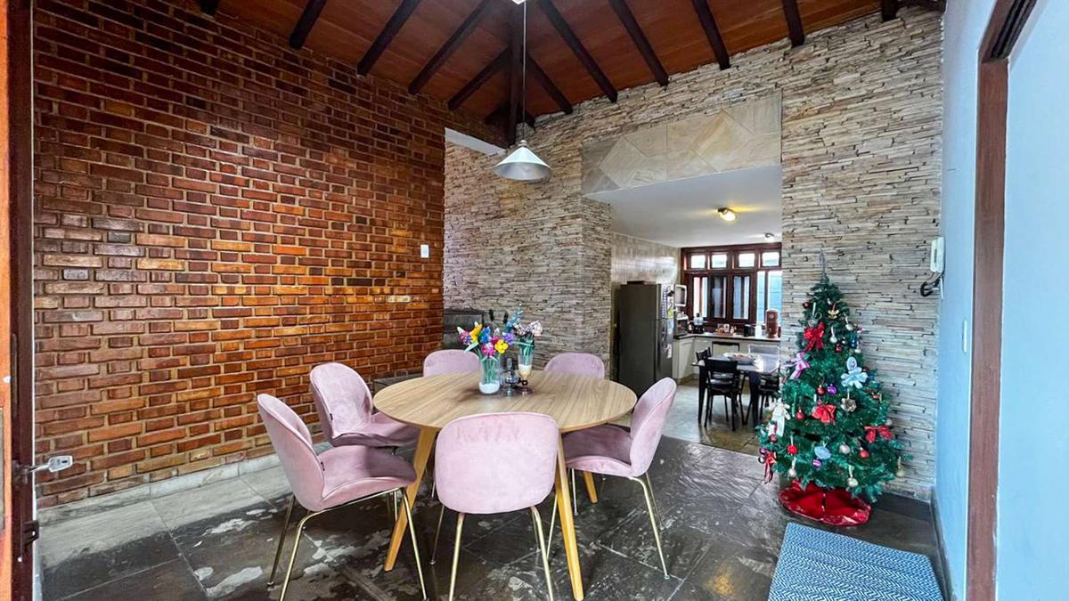 Casa, São Luiz (pampulha), 5 Quartos, 11 Vagas, 4 Suítes