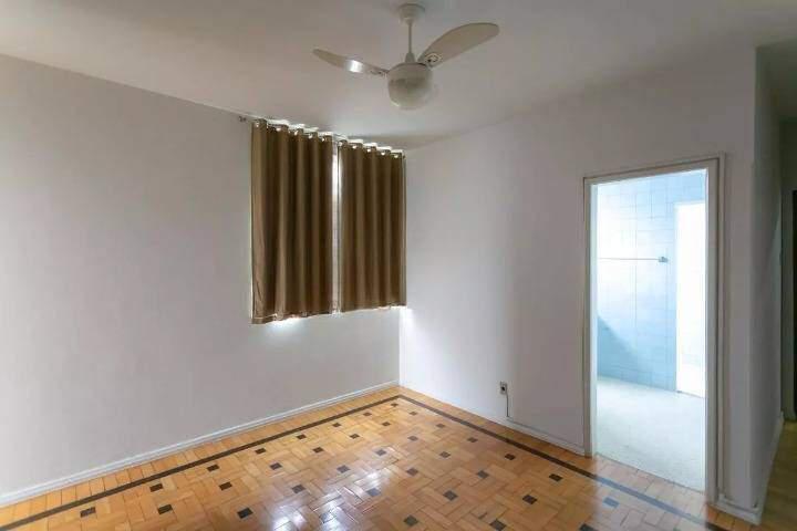 Apartamento, Floresta, 2 Quartos, 0 Vaga