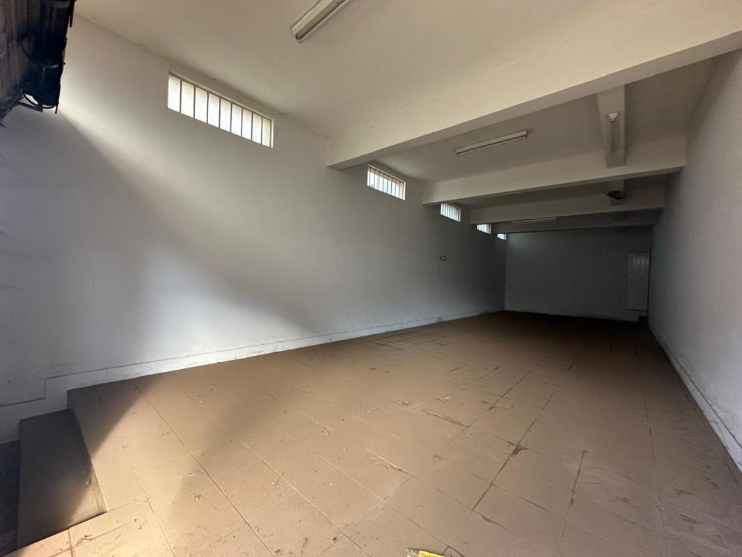 Andar, Centro, 0 Quarto, 0 Vaga