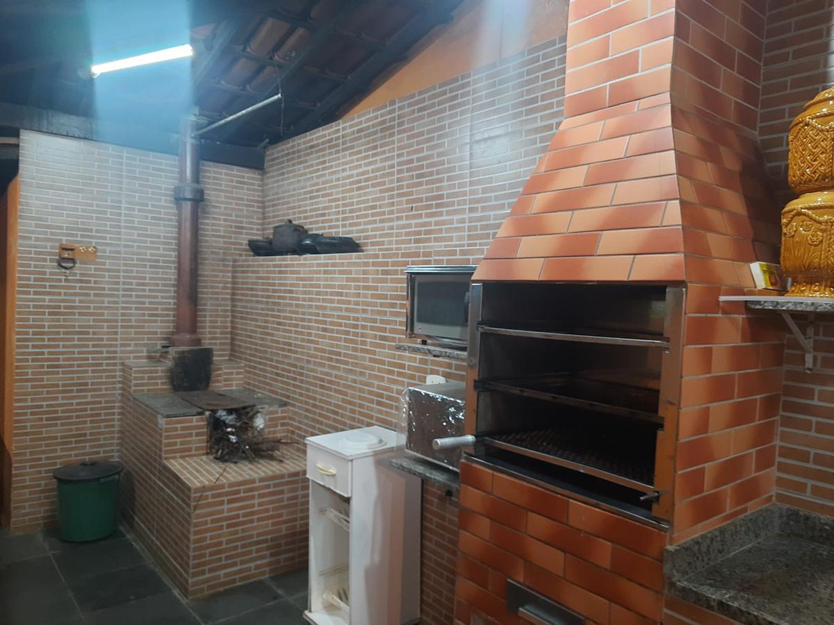 Casa, Sagrada Família, 3 Quartos, 0 Vaga, 1 Suíte