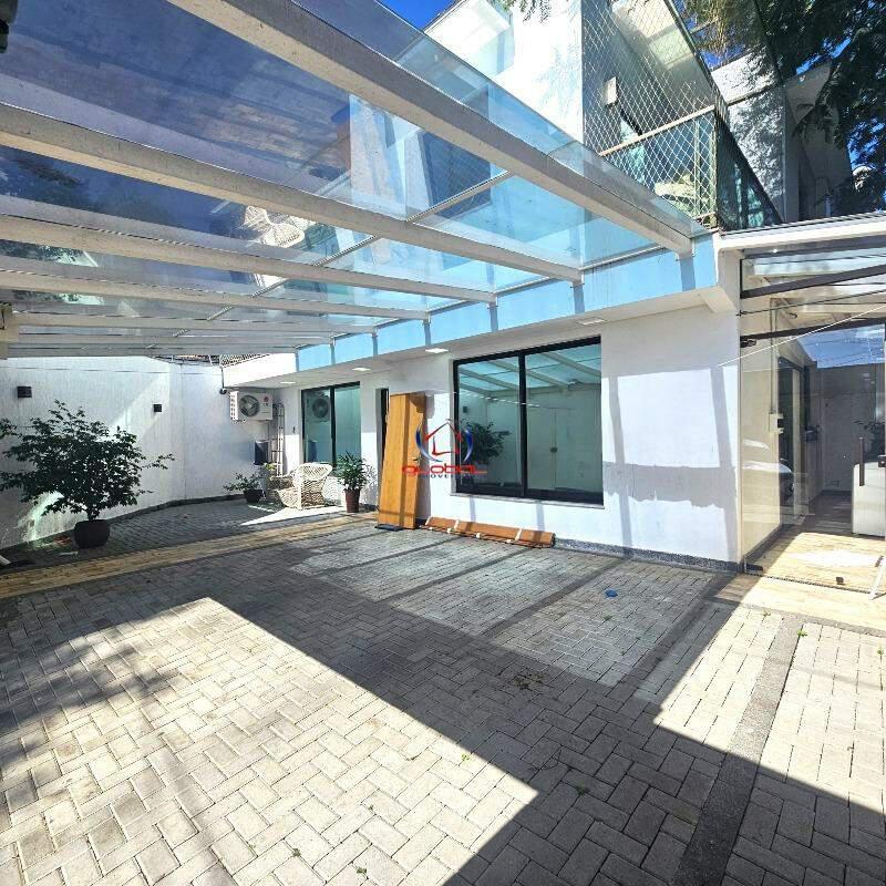 Casa, Trevo, 3 Quartos, 3 Vagas, 1 Suíte