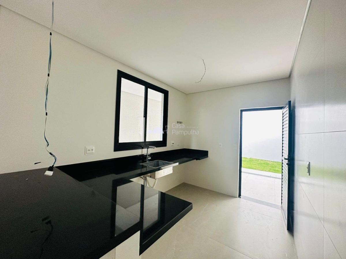 Casa, Santa Amélia, 4 Quartos, 4 Vagas, 3 Suítes