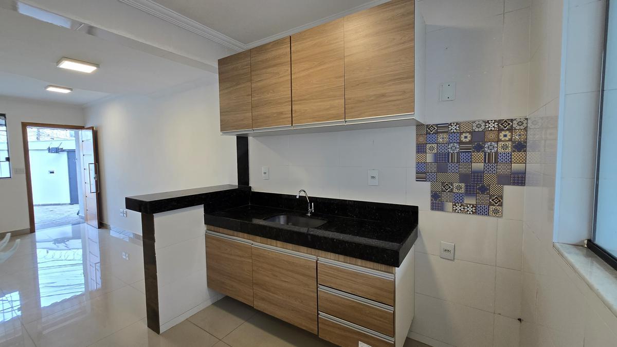 Casa, Santa Branca, 2 Quartos, 2 Vagas