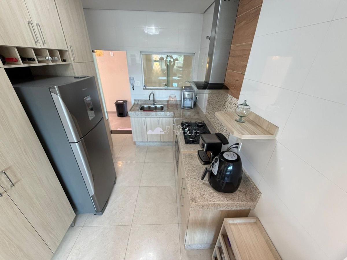 Casa, Santa Mônica, 3 Quartos, 3 Vagas, 1 Suíte