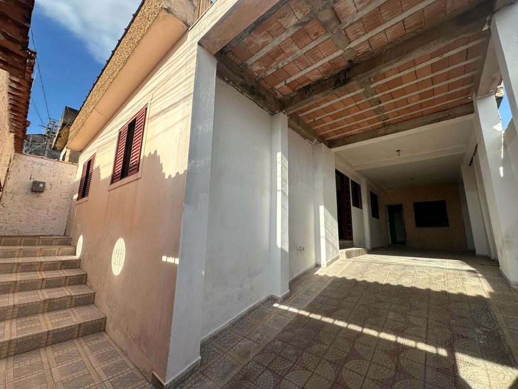 Casa, São Francisco, 0 Quarto, 0 Vaga