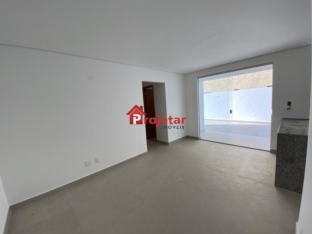 Apartamento, Sagrada Família, 2 Quartos, 2 Vagas, 1 Suíte