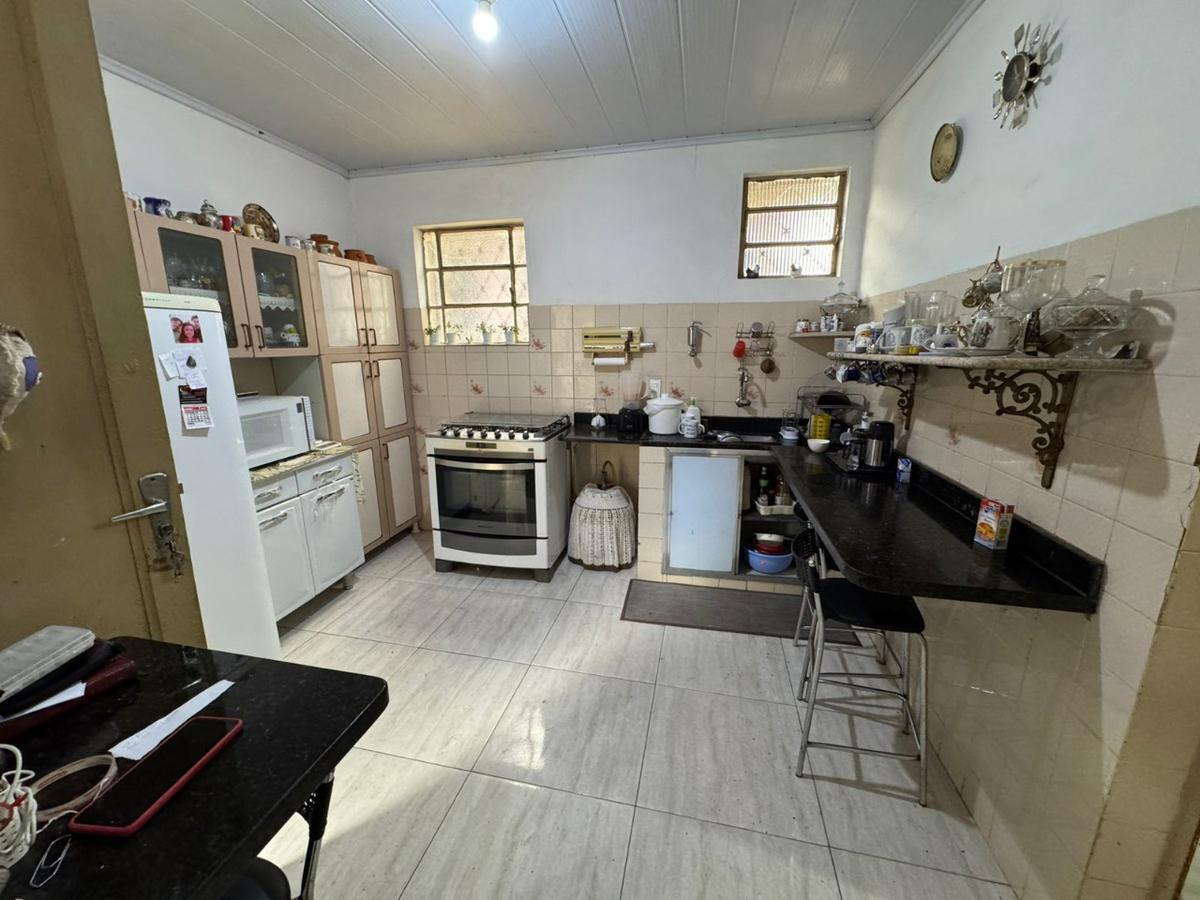 Casa, Colégio Batista, 7 Quartos, 2 Vagas, 1 Suíte