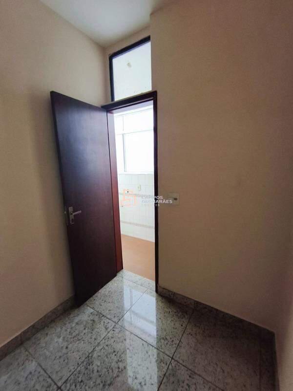 Apartamento, Barreiro, 2 Quartos, 1 Vaga