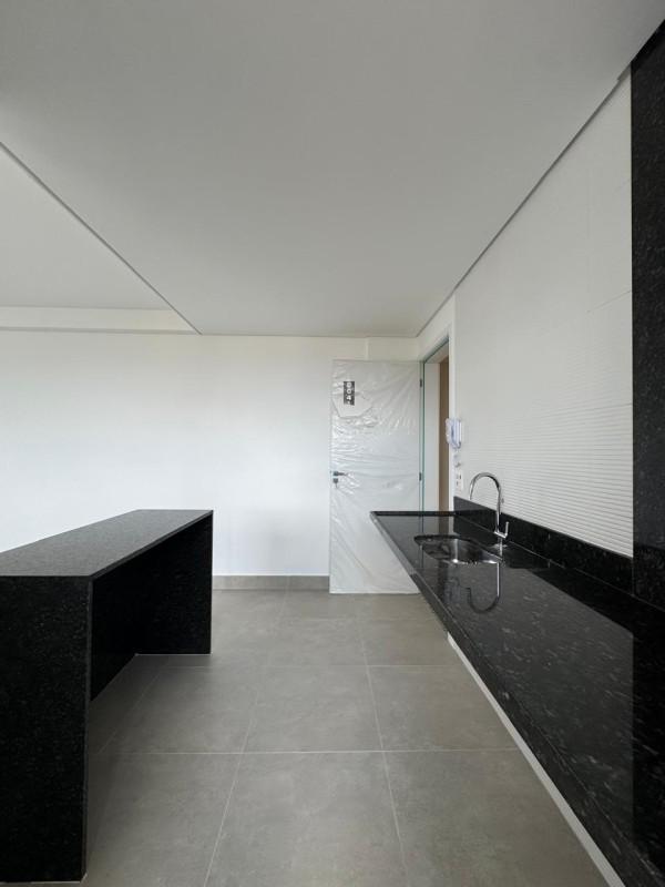Apartamento, Sagrada Família, 3 Quartos, 2 Vagas, 1 Suíte