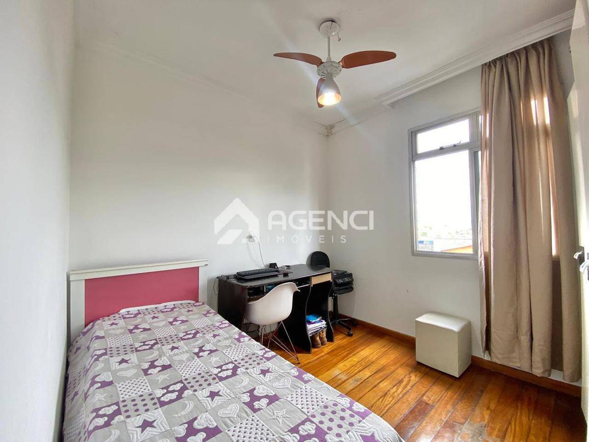 Apartamento, Santa Cruz Industrial, 3 Quartos, 0 Vaga, 1 Suíte