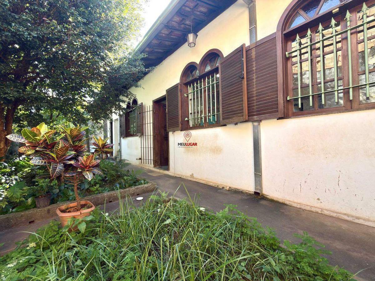 Casa, Barreiro, 3 Quartos, 5 Vagas, 1 Suíte
