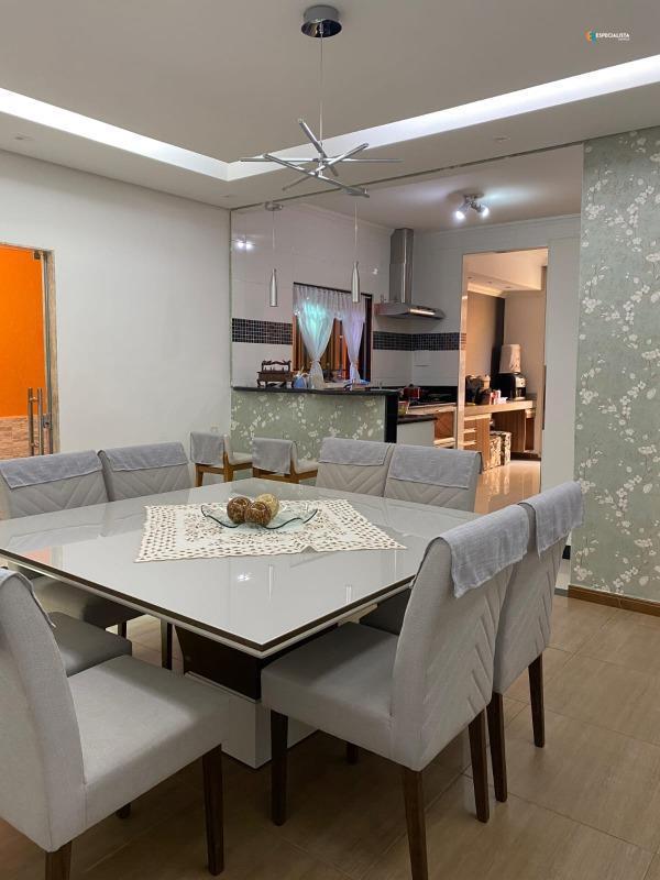 Casa, Conjunto Cristina (são Benedito), 3 Quartos, 4 Vagas, 1 Suíte