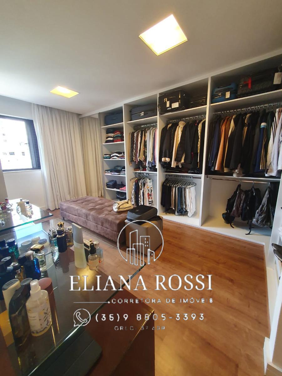 Apartamento, Centro, 4 Quartos, 2 Vagas, 1 Suíte