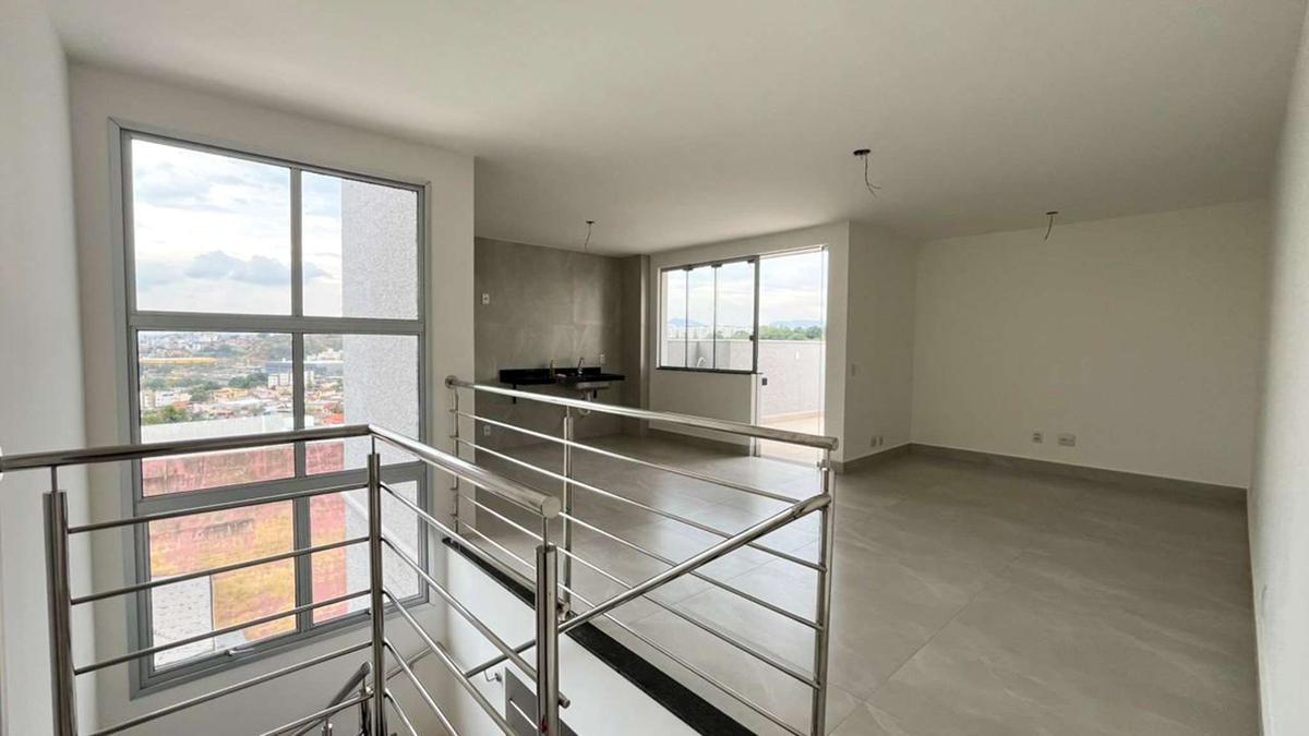 Cobertura, Santa Rosa, 3 Quartos, 2 Vagas, 1 Suíte