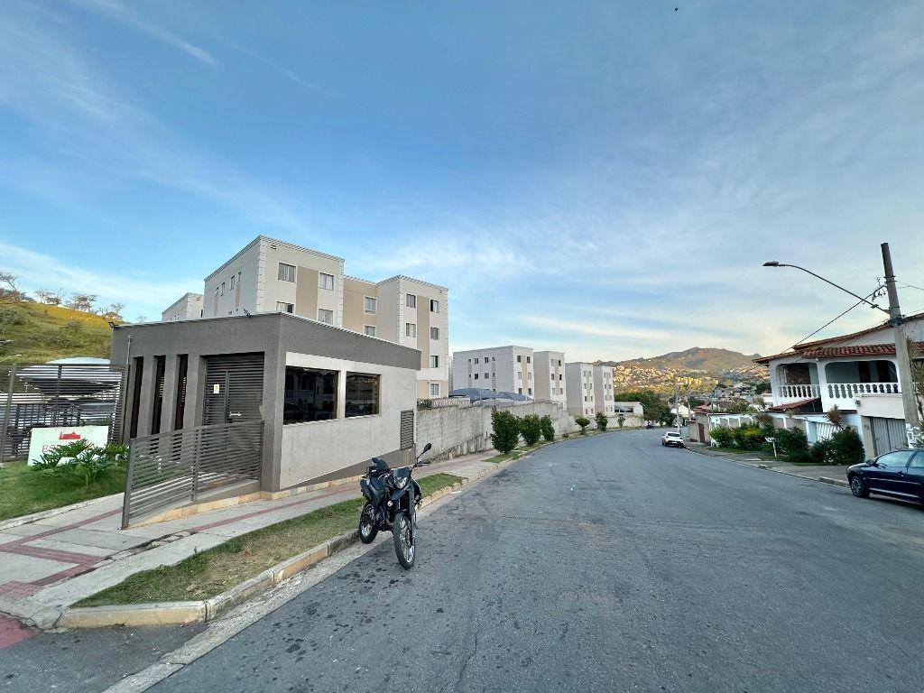 Apartamento, Casa Branca, 2 Quartos, 1 Vaga