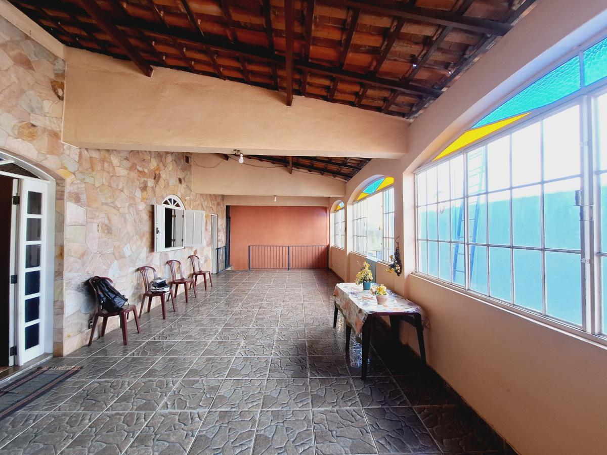 Casa, Acaiaca, 5 Quartos, 2 Vagas, 1 Suíte