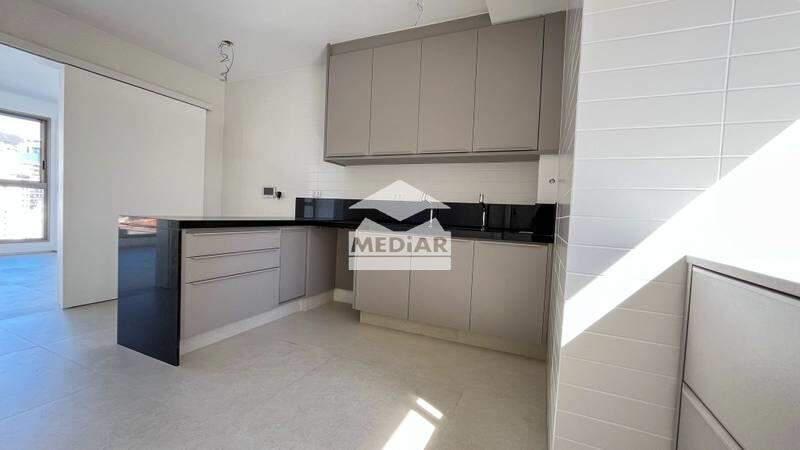 Apartamento, Cruzeiro, 4 Quartos, 3 Vagas, 2 Suítes