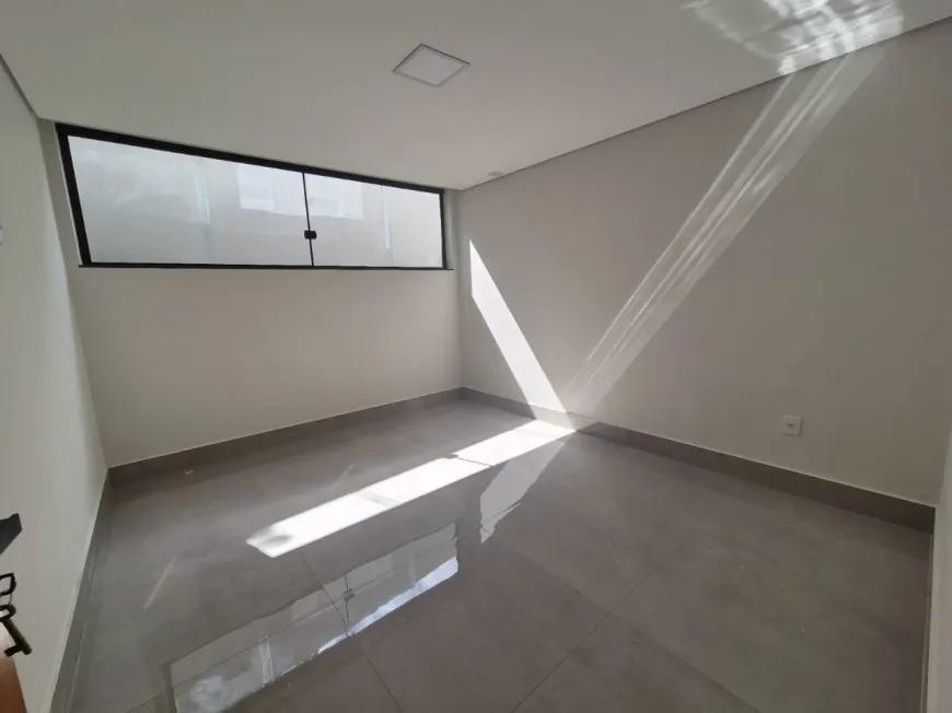 Casa, Mariposas, 4 Quartos, 2 Vagas, 2 Suítes