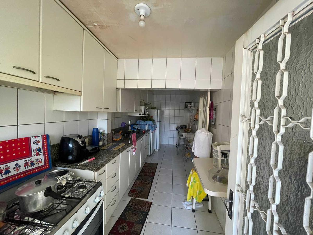 Lote, Padre Eustáquio, 4 Quartos, 0 Vaga, 1 Suíte