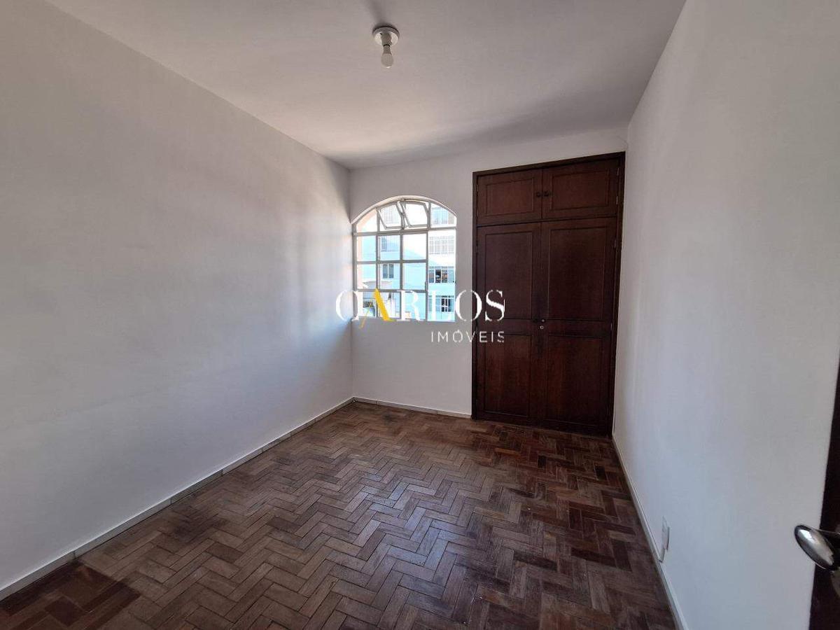 Apartamento, Vila Paris, 4 Quartos, 1 Vaga, 1 Suíte