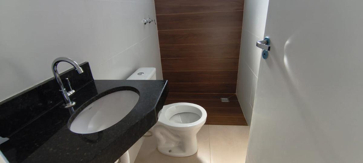 Cobertura, Santa Rosa, 3 Quartos, 2 Vagas, 1 Suíte