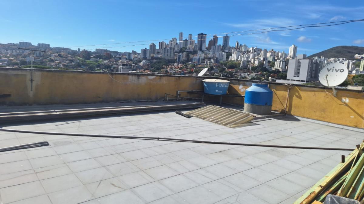 Casa, Palmeiras, 12 Quartos, 2 Vagas, 1 Suíte