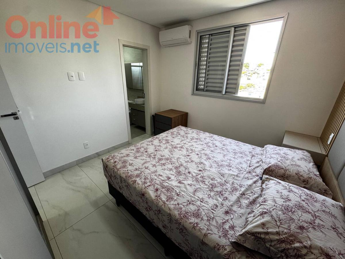 Apartamento, Sagrada Família, 2 Quartos, 0 Vaga, 1 Suíte