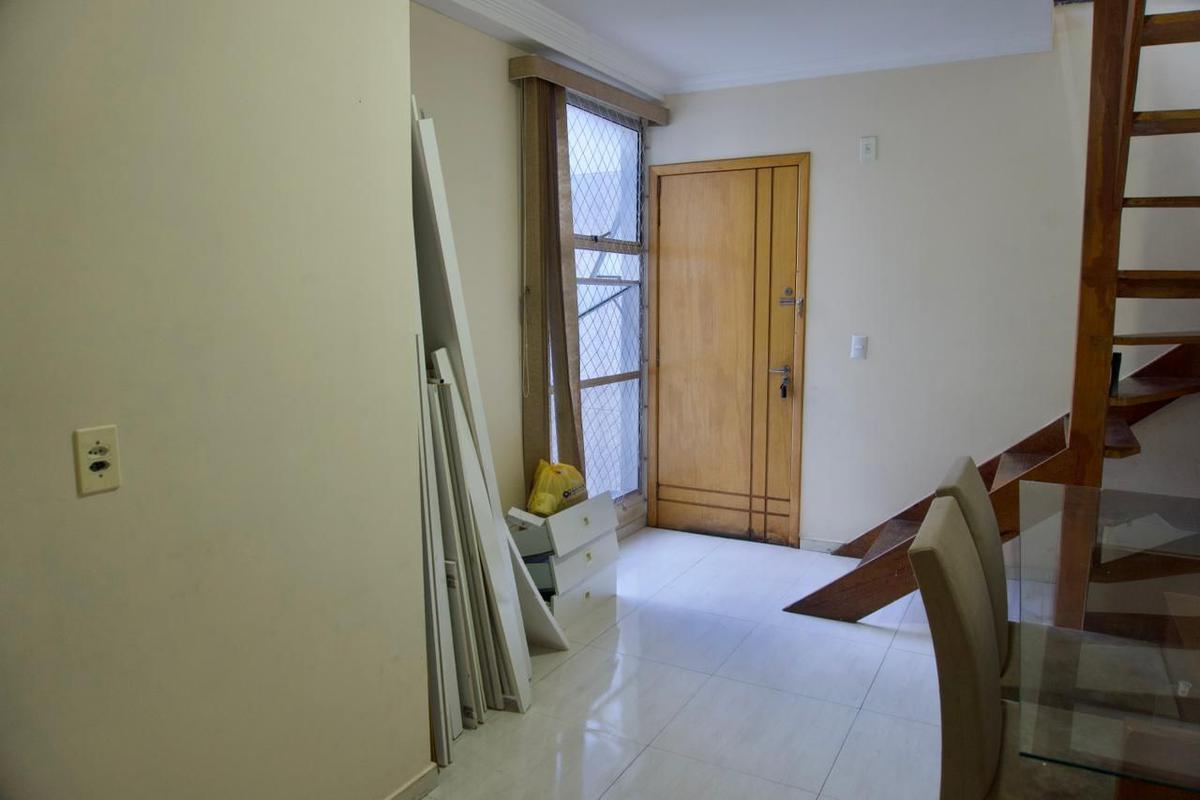 Cobertura, Camargos, 2 Quartos, 1 Vaga
