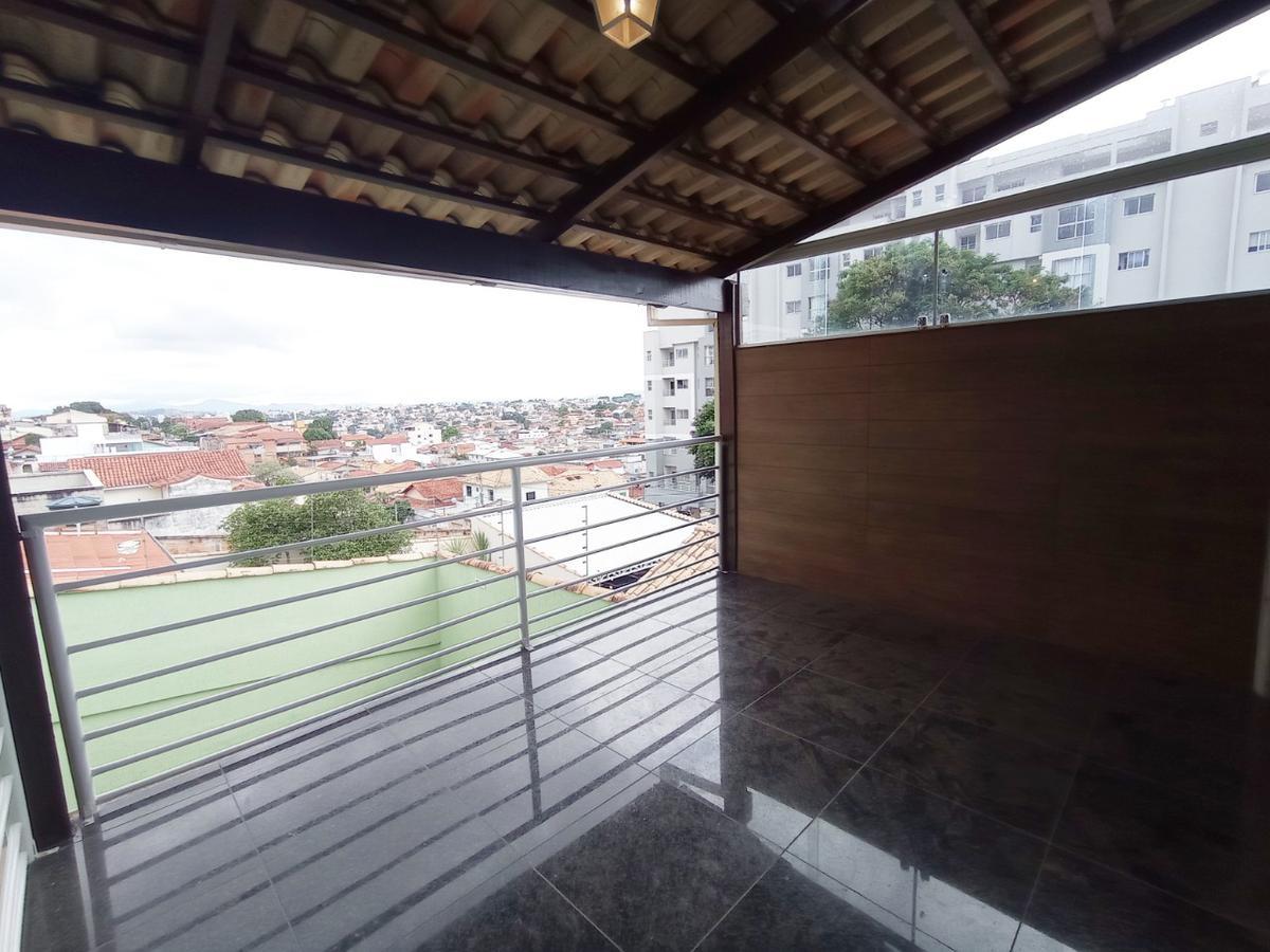 Casa, Jardim Leblon, 3 Quartos, 2 Vagas, 1 Suíte
