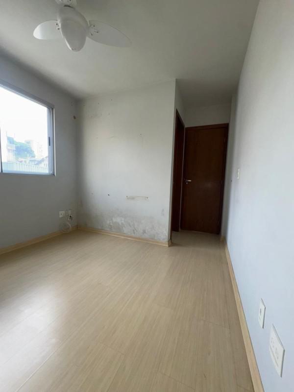 Apartamento, Sagrada Família, 2 Quartos, 2 Vagas, 1 Suíte