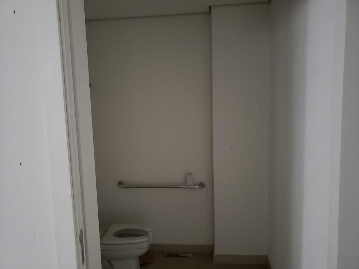 Andar, Santa Lúcia, 0 Quarto, 11 Vagas