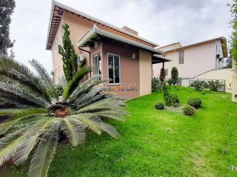 Casa, Garças, 4 Quartos, 0 Vaga, 1 Suíte