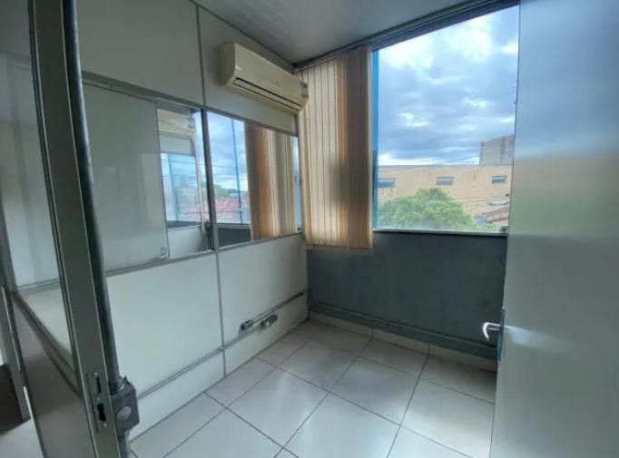 Andar, Centro, 1 Quarto, 0 Vaga