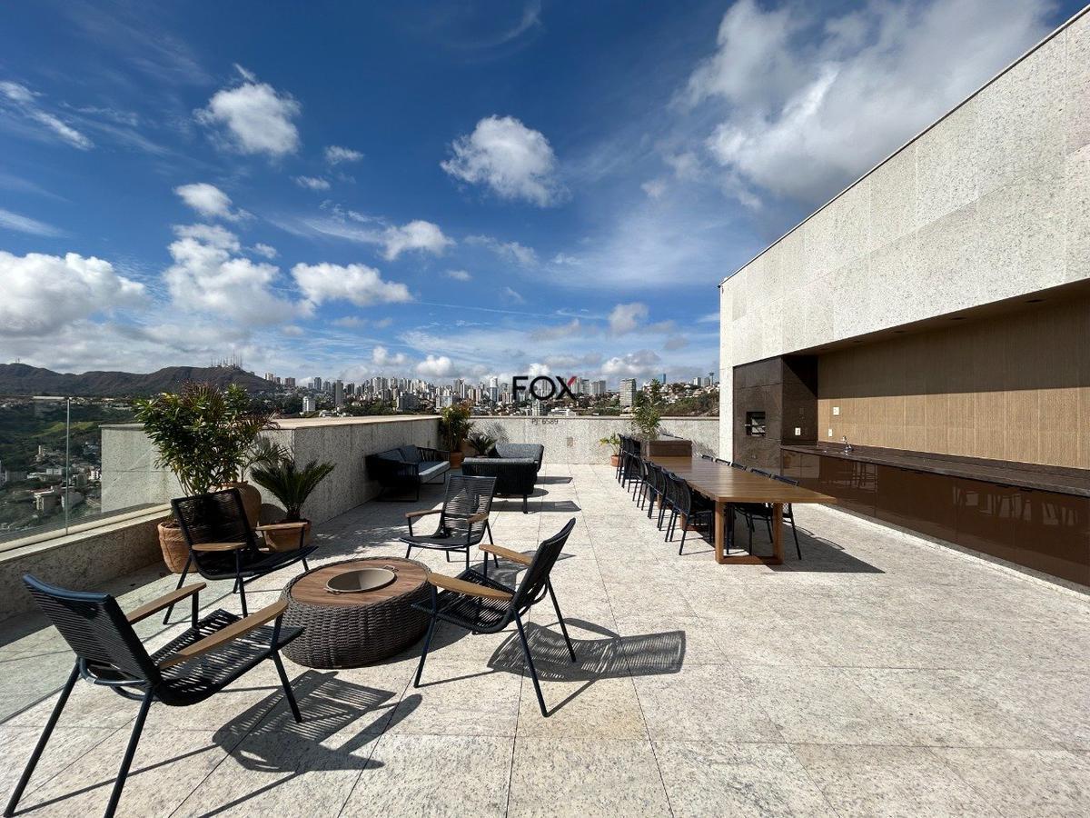 Apartamento, Estoril, 1 Quarto, 0 Vaga, 1 Suíte