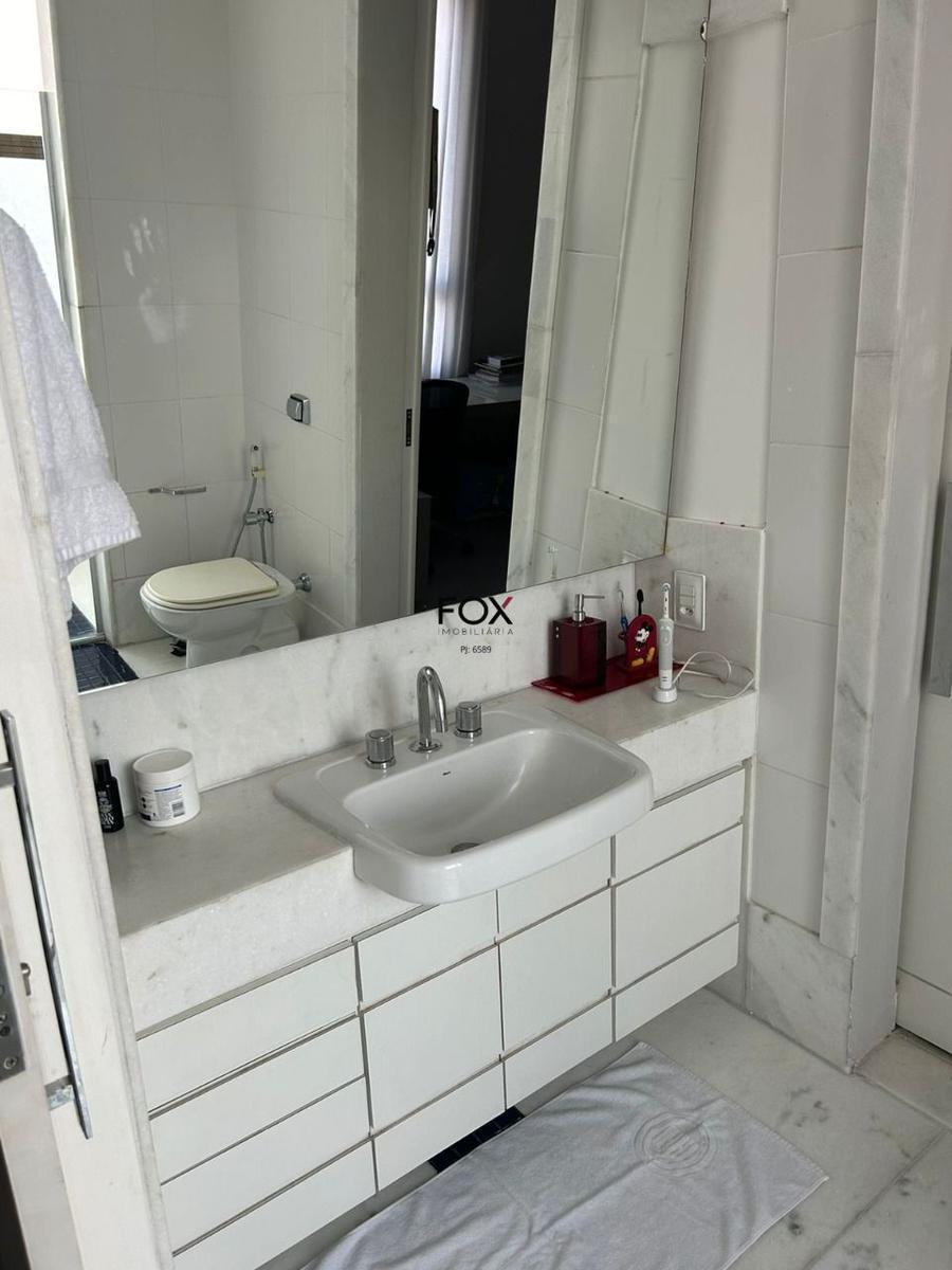 Apartamento, Santa Lúcia, 4 Quartos, 4 Vagas, 2 Suítes